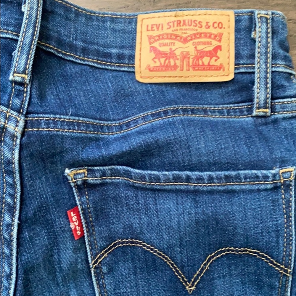Size 27 Levi’s Skinny Jeans High Waisted